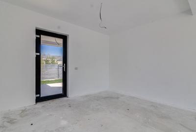 Casă individuală cu 4 camere cu Canalizare în Exterior Nord - 16