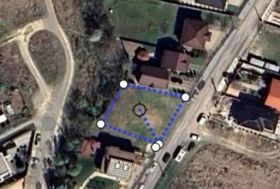 Teren de 700 mp, în Central