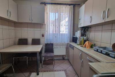 Apartament cu 2 camere semidecomandat în Central - 3