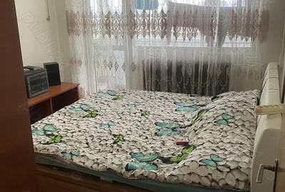 Proprietar vand ap. 3 camere - 4