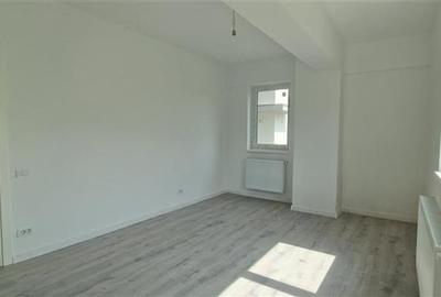 Apartament cu 3 camere D,2 bai, bloc nou, Poitiers Continental, et.3 - 3