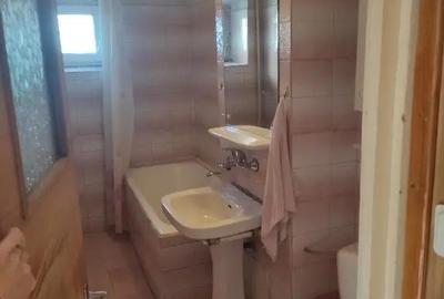 Apartament cu 4 camere decomandat în Uverturii - 1