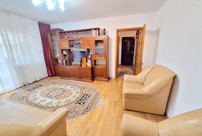 Apartament  2 camere semidecomandat, mobilat si utilat, zona Narcisa - 13