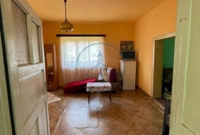 Casă cu 3 camere cu Teren 1400 Mp în Lechința - 3