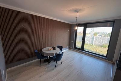 De inchiriat vila cu 4 camere in zona Otopeni. - 2