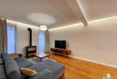 Casă cu 5 camere cu Canalizare în Pipera