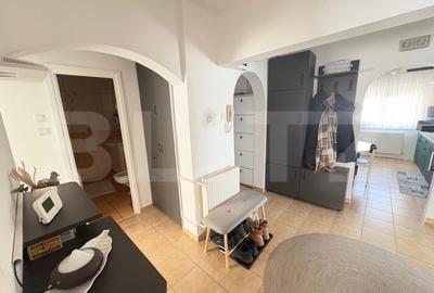 Apartament cu 4 camere, 92 mp, zona str. Careiului - 12