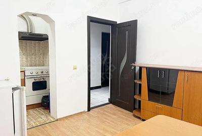 Apartament cu 3 camere decomandat în Central - 3
