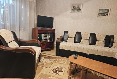 Apartament cu 2 camere decomandat în Apollo