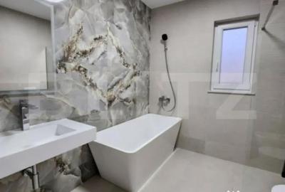 Casă cu 3 camere cu Teren 540 Mp în Central - 2