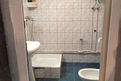 Apartament 3 camere - Cotul Mic | Splaiul Tineretii | Proprietar - 4