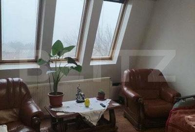 Apartament cu 3 camere decomandat, mobilat în Central - 12