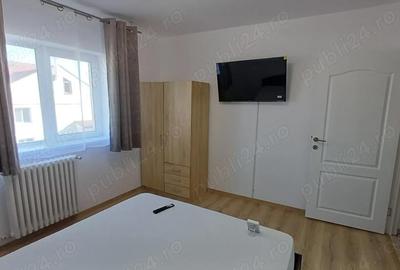 Apartament cu 3 camere decomandat în Târgu Cucu - 8