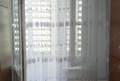 Apartament cu 2 camere semidecomandat în Central - 3