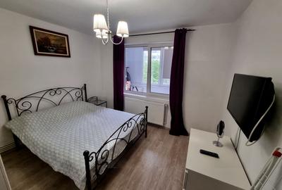 Apartament cu 2 camere decomandat, mobilat în Tomis III - 4