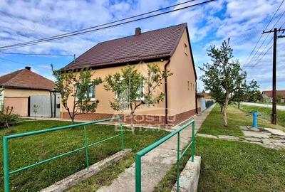 Casă cu 2 camere cu Canalizare în Alfa - 12