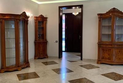 Vilă Individuala spațioasă | Locație premium - 8