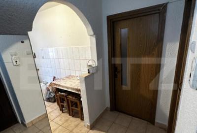 Apartament cu 2 camere semidecomandat în Rovine - 3