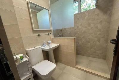 Apartament cu 3 camere semidecomandat în Tomis II - 1