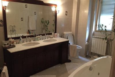 Casa in Cartierul Armenesc - curte individuala Casa in Cartierul Armenesc - curte individuala - 7