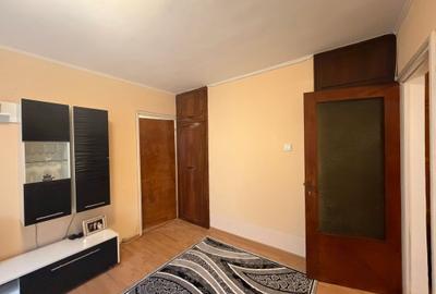 Apartament cu 3 camere semidecomandat în Titan - 9