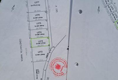 Teren de 387 mp, în Central