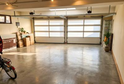 Casă individuală cu 7 camere cu Canalizare în Eroii Revoluției - 12