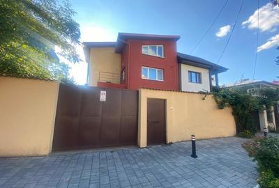 Casa individuala 5 camere I Posibil spatiu comercial I 300 mp I Parcul Lacul Tei - 25