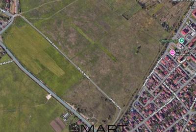 Teren 2000 mp. intravilan zona Strand - Campu?or - 2