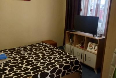 Apartament cu 3 camere . - 13