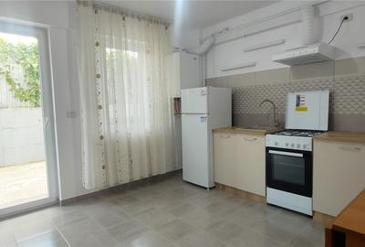 Garsonieră decomandată în Bucium - 11