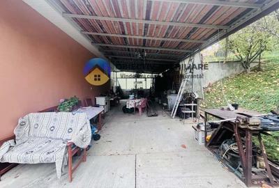 Casă cu 3 camere cu Teren 1453 Mp în Central