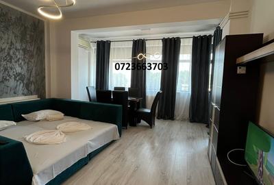Apartament 2 camere transformat in 3 Mamaia, lângă Hotel Regal 118000euro - 1