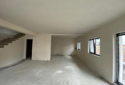 Casă cu 5 camere cu Teren 200 Mp în Florești - 15