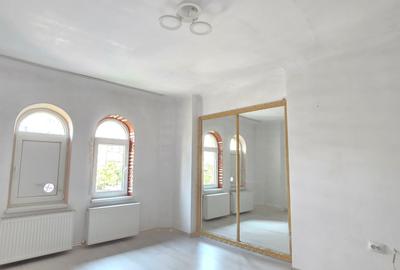 Spațiu exclusivist de închiriat/Mansardă în vilă interbelică, - 3