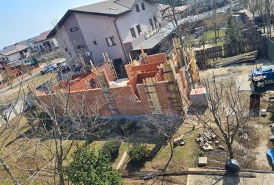 Casă cu 3 camere cu Teren 360 Mp în Roșu - 2