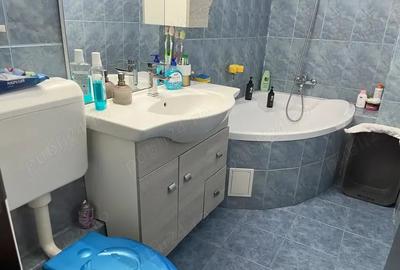 Apartament cu 4 camere decomandat, mobilat în Vitan - 9