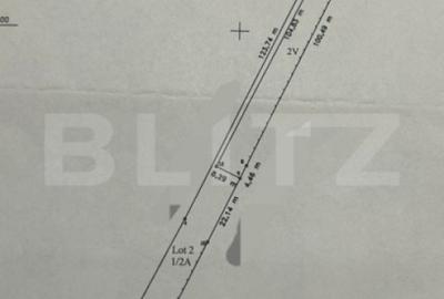Teren de 2023 mp, în Central