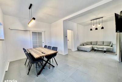Casă cu 4 camere cu Teren 215 Mp în Central - 1