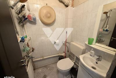 Garsonieră decomandată, mobilată în Terezian