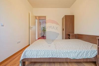 Apartament spatios cu gradina, vedere la munte si potential comercial - 24