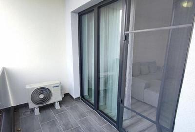 Bloc nou - langa Universitatea Bacovia - 2 camere - mobilat - 4