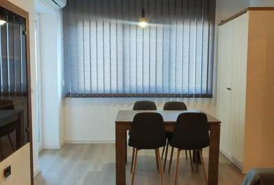 Garsonieră decomandată în Sebastian - 8