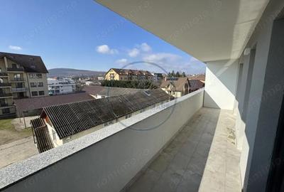 Apartament cu 2 camere decomandat în Central - 1