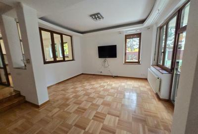 Casă individuală cu 7 camere cu Piscina în Iancu Nicolae - 2