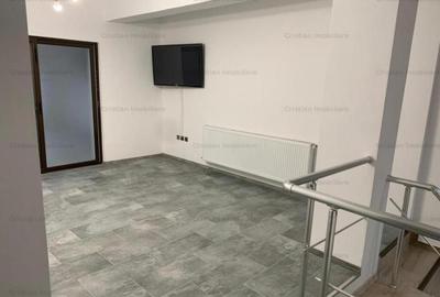 Casă cu 11 camere cu Teren 208 Mp în Central - 7