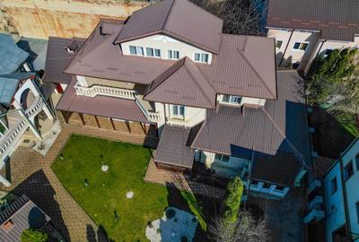 Casă cu 8 camere în Titulescu - 19