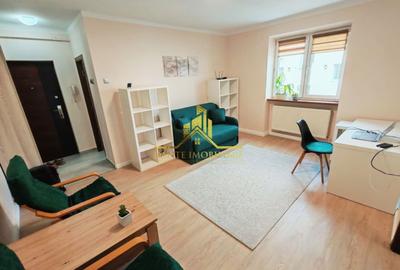 Apartament cu 2 camere semidecomandat, mobilat în Central - 1