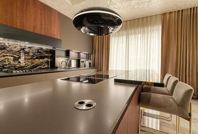 Apartament cu 4 camere decomandat, mobilat în Herăstrău