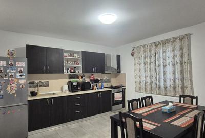 Casă cu 3 camere cu Teren 330 Mp în Clinceni - 14